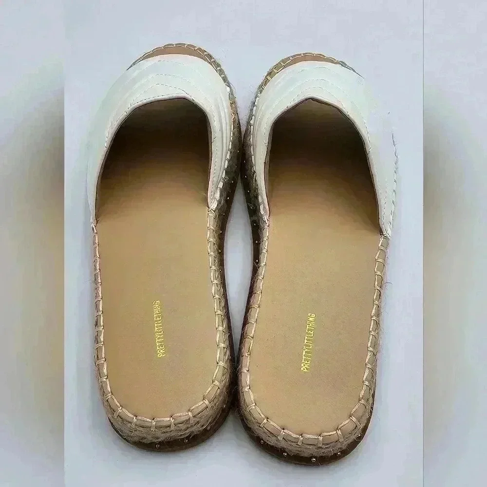 Pretty Little Thing Womens Size 7 White Quilted Flatform Shoes